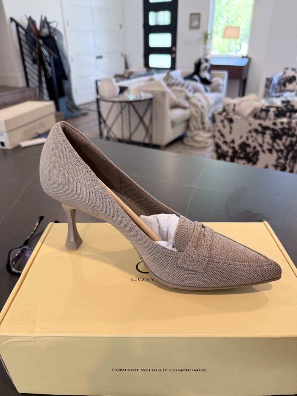 Cosy Island SoftBounce Pointed Toe Heel/Taupe/ US 9